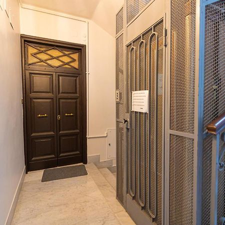 רומא Adriana Sweet Apartment מראה חיצוני תמונה