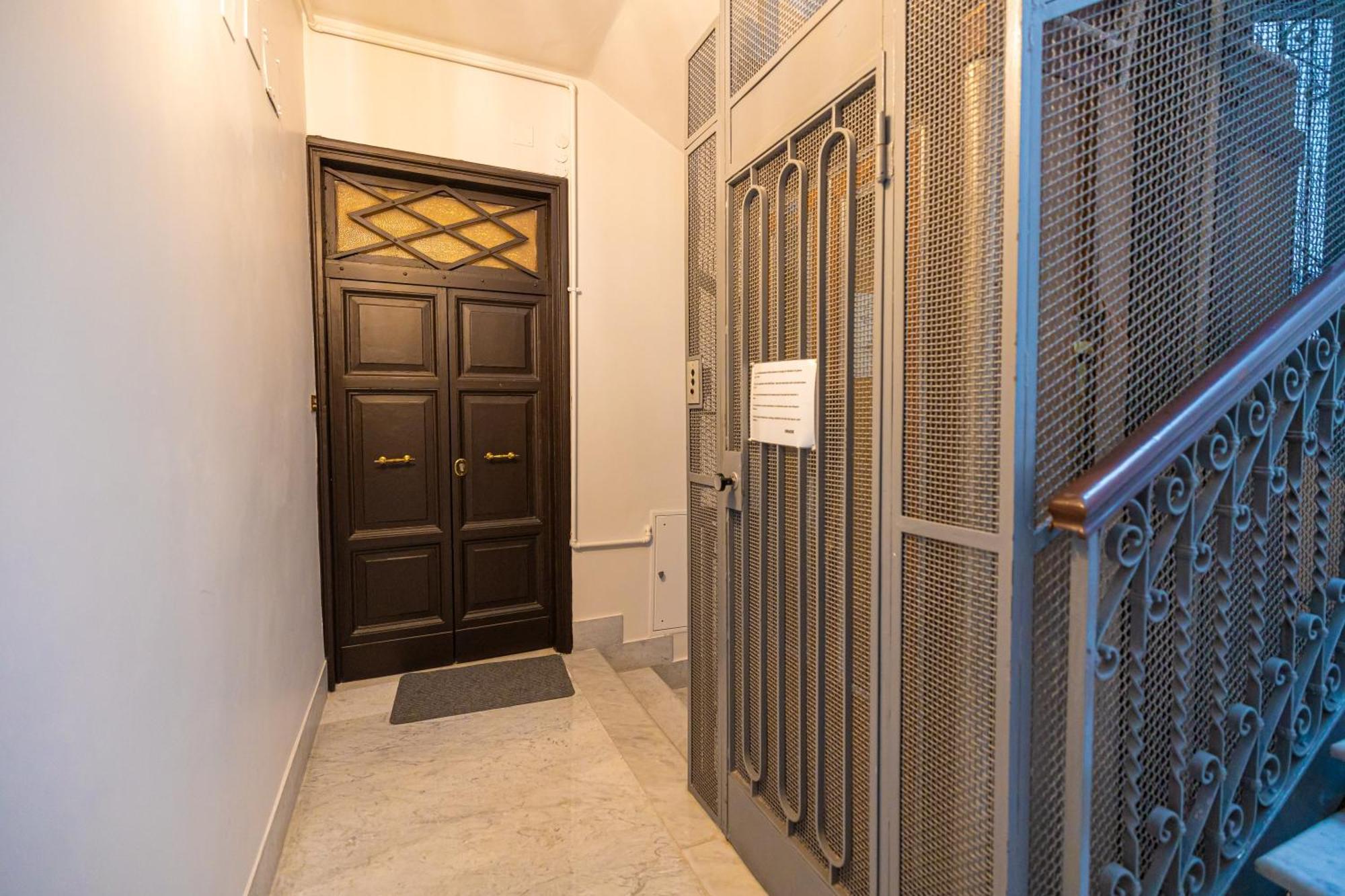 רומא Adriana Sweet Apartment מראה חיצוני תמונה